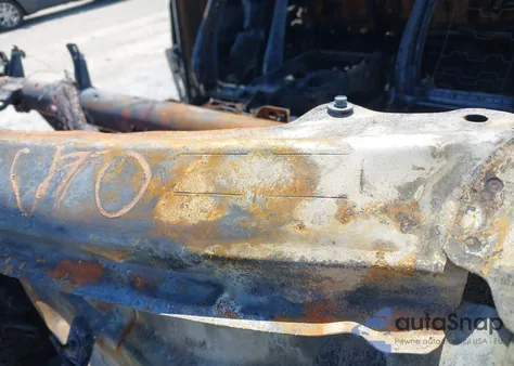 2024 Chevrolet Silverado 1500 4Wd Short Bed Custom from USA, damaged, VIN 1GCPDBEK9RZ127718